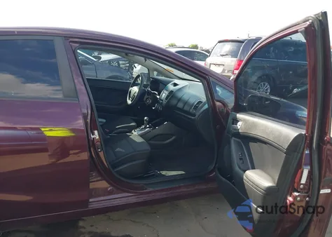 2017 Kia Forte Lx из США, поврежденный, VIN 3KPFL4A79HE012946